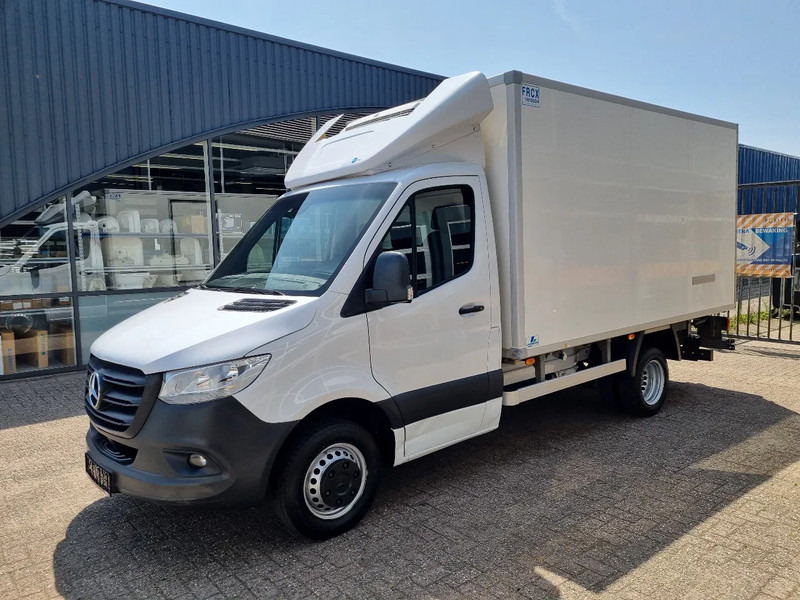 Mercedes-Benz Sprinter 519 CDI 3.0 V6 KUHLKOFFER ATP TK V300MAX ST230V +20C / -20C - شاحنة توصيل مبردة: صورة 4 Mercedes-Benz Sprinter 519 CDI 3.0 V6 KUHLKOFFER ATP TK V300MAX ST230V +20C / -20C - شاحنة توصيل مبردة: صورة 4