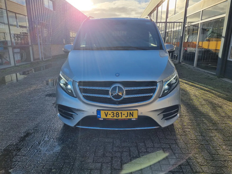 Mercedes-Benz V-Klasse V 250 D Dubbele Cabine AMG Euro 6 Elektrische deuren - فان المدمجة, الشاحنات الصغيرة كابينة مزدوجة: صورة 3 Mercedes-Benz V-Klasse V 250 D Dubbele Cabine AMG Euro 6 Elektrische deuren - فان المدمجة, الشاحنات الصغيرة كابينة مزدوجة: صورة 3