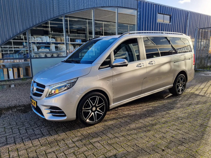 Mercedes-Benz V-Klasse V 250 D Dubbele Cabine AMG Euro 6 Elektrische deuren - فان المدمجة, الشاحنات الصغيرة كابينة مزدوجة: صورة 4 Mercedes-Benz V-Klasse V 250 D Dubbele Cabine AMG Euro 6 Elektrische deuren - فان المدمجة, الشاحنات الصغيرة كابينة مزدوجة: صورة 4