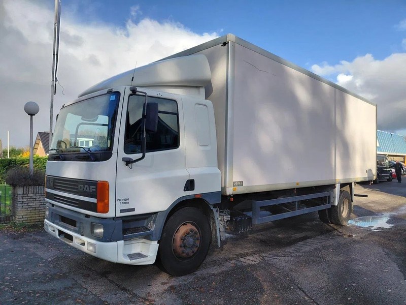 DAF 75.270 ATI 4x2 Box Manuel Gearbox - شاحنة صندوقية: صورة 1 DAF 75.270 ATI 4x2 Box Manuel Gearbox - شاحنة صندوقية: صورة 1