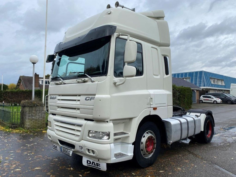 DAF CF 85.410 85CF 410 AUTOMATIC - مقطورة السحب: صورة 1 DAF CF 85.410 85CF 410 AUTOMATIC - مقطورة السحب: صورة 1