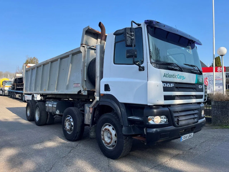DAF CF 85.430 MANUAL GEARBOX BIG AXLES FULL STEEL SUSPENSION - شاحنة قلاب: صورة 3 DAF CF 85.430 MANUAL GEARBOX BIG AXLES FULL STEEL SUSPENSION - شاحنة قلاب: صورة 3