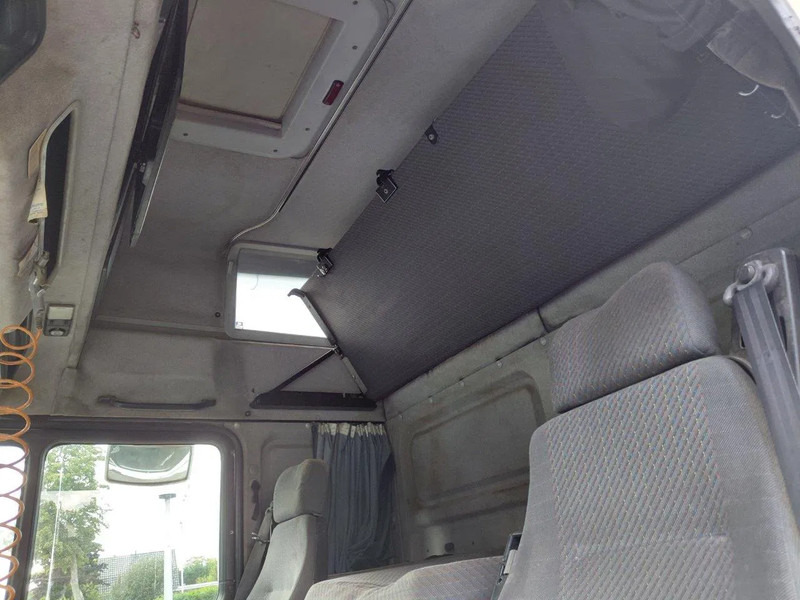 رأس تريلا MAN 19.463 F2000 460 HP MANUAL ZF GEARBOX PERFECT CONDITION: صورة 10 رأس تريلا MAN 19.463 F2000 460 HP MANUAL ZF GEARBOX PERFECT CONDITION: صورة 10