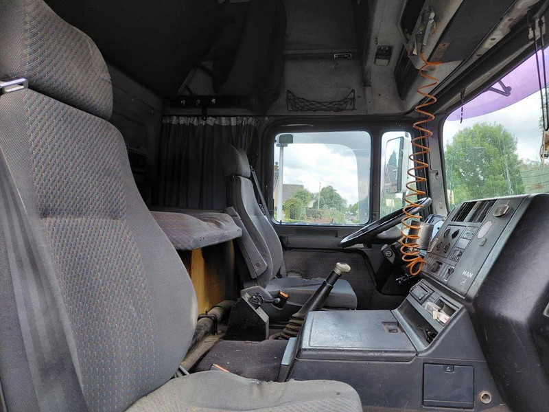 MAN 19.463 F2000 460 HP MANUAL ZF GEARBOX PERFECT CONDITION - رأس تريلا: صورة 5 MAN 19.463 F2000 460 HP MANUAL ZF GEARBOX PERFECT CONDITION - رأس تريلا: صورة 5