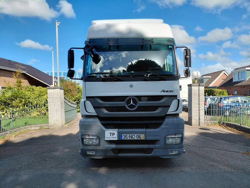 Mercedes-Benz Axor 1843 4x2 Retarder 2 Pieces - مقطورة السحب: صورة 5 Mercedes-Benz Axor 1843 4x2 Retarder 2 Pieces - مقطورة السحب: صورة 5