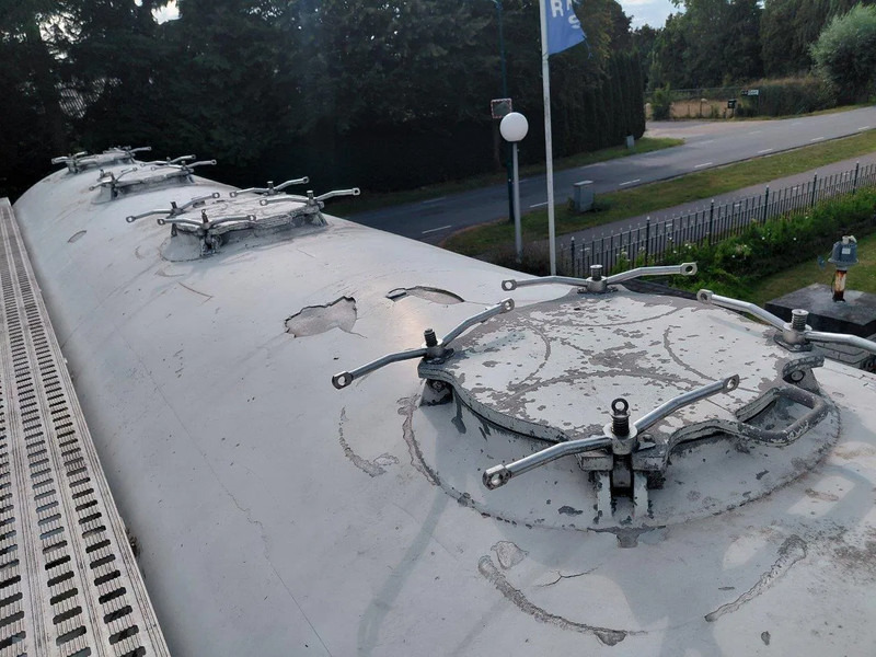 شاحنة صهريج Renault Premium 300 6x2 Silo !!! MECHANIC INJECTORS AND FUEL PUMP !!!: صورة 7 شاحنة صهريج Renault Premium 300 6x2 Silo !!! MECHANIC INJECTORS AND FUEL PUMP !!!: صورة 7