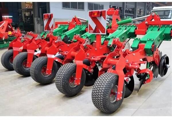 AGRO-MASZ AGREGAT DO UPRAWY MIĘDZYRZĘDOWEJ (PIELNIK) - آلات زراعية: صورة 4 AGRO-MASZ AGREGAT DO UPRAWY MIĘDZYRZĘDOWEJ (PIELNIK) - آلات زراعية: صورة 4