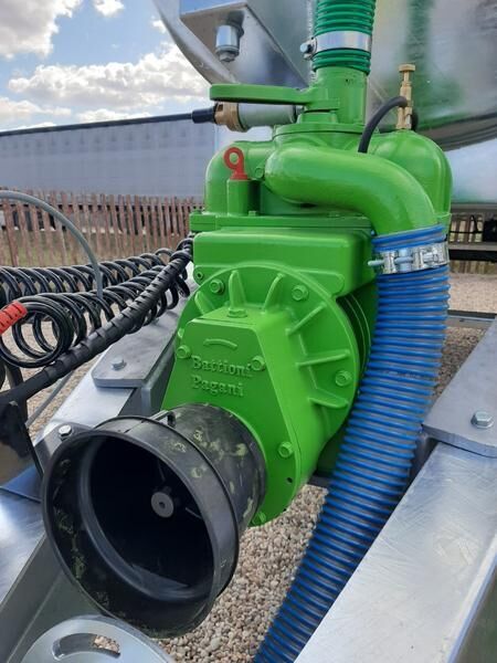 Agro-max New Agro-Max Barrel/ Beczkowóz wóz asenizacyjny 10000 l - صهريج السماد السائل: صورة 3 Agro-max New Agro-Max Barrel/ Beczkowóz wóz asenizacyjny 10000 l - صهريج السماد السائل: صورة 3