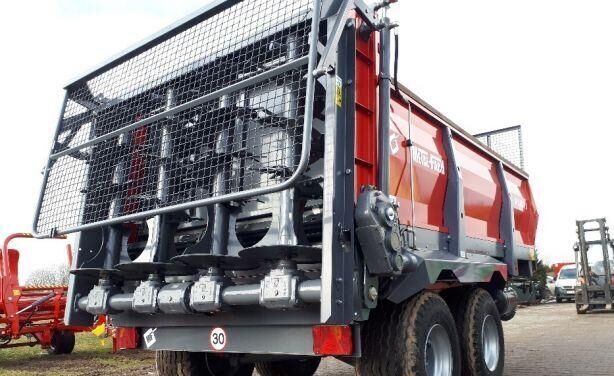 METAL-FACH Tandem - 6T - ناثرة السماد الحيواني: صورة 2 METAL-FACH Tandem - 6T - ناثرة السماد الحيواني: صورة 2