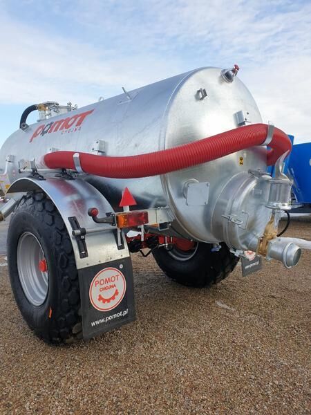 POMOT Single-axial tanker truck/ Beczkowóz wóz asenizacyjny 8000 l - صهريج السماد السائل: صورة 1 POMOT Single-axial tanker truck/ Beczkowóz wóz asenizacyjny 8000 l - صهريج السماد السائل: صورة 1