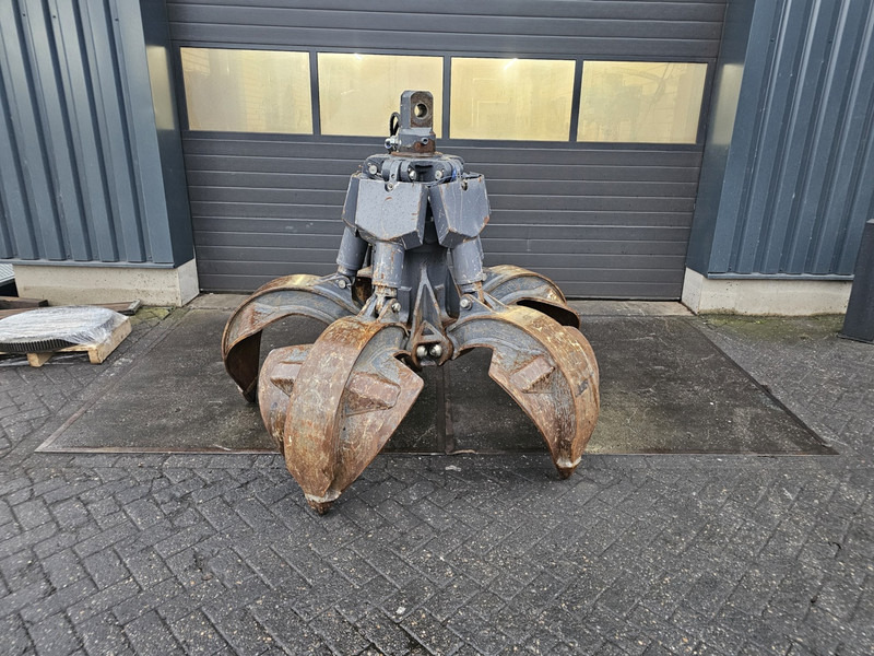 Almost new fuchs hdms 500 l scrap grab fuchs mahl 400l - كلّاب - آلات زراعية: صورة 2 Almost new fuchs hdms 500 l scrap grab fuchs mahl 400l - كلّاب - آلات زراعية: صورة 2