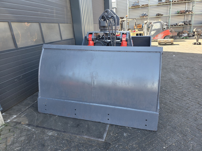 Clamshell 6000 liter sennebogen fuchs liebherr lh clamshell - مغراف الغراف الصدفي - آلات الإنشاء: صورة 5 Clamshell 6000 liter sennebogen fuchs liebherr lh clamshell - مغراف الغراف الصدفي - آلات الإنشاء: صورة 5