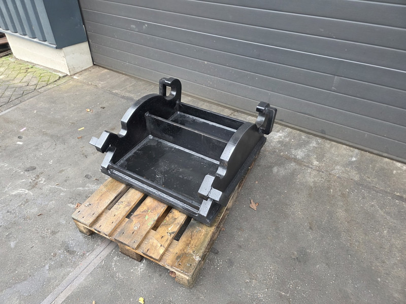 Kopplaat cw45 breedt adaptor plate verachtert cw 45 - قارنة التوصيل السريعة - آلات الإنشاء: صورة 2 Kopplaat cw45 breedt adaptor plate verachtert cw 45 - قارنة التوصيل السريعة - آلات الإنشاء: صورة 2