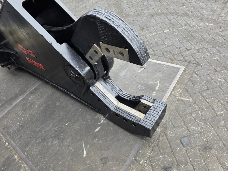 Mantovanibenne sh300 genesis scrap shear waste shear genesis labounty - مقصات الهدم - آلات الإنشاء: صورة 4 Mantovanibenne sh300 genesis scrap shear waste shear genesis labounty - مقصات الهدم - آلات الإنشاء: صورة 4