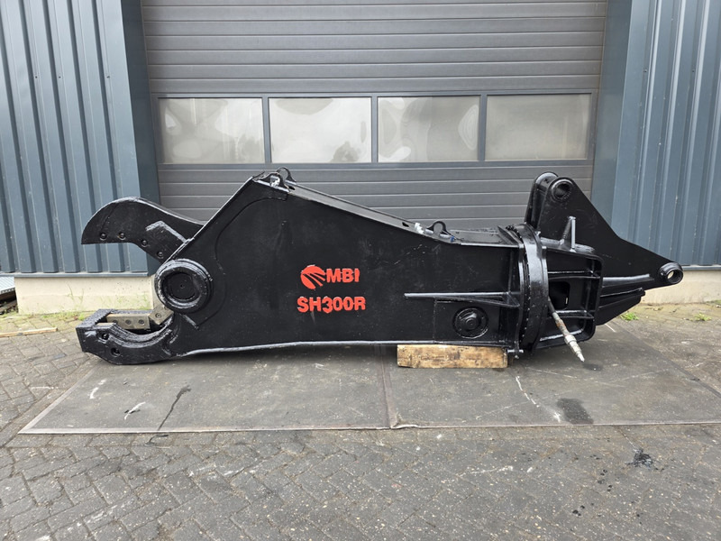 Mantovanibenne sh300 genesis scrap shear waste shear genesis labounty - مقصات الهدم - آلات الإنشاء: صورة 1 Mantovanibenne sh300 genesis scrap shear waste shear genesis labounty - مقصات الهدم - آلات الإنشاء: صورة 1