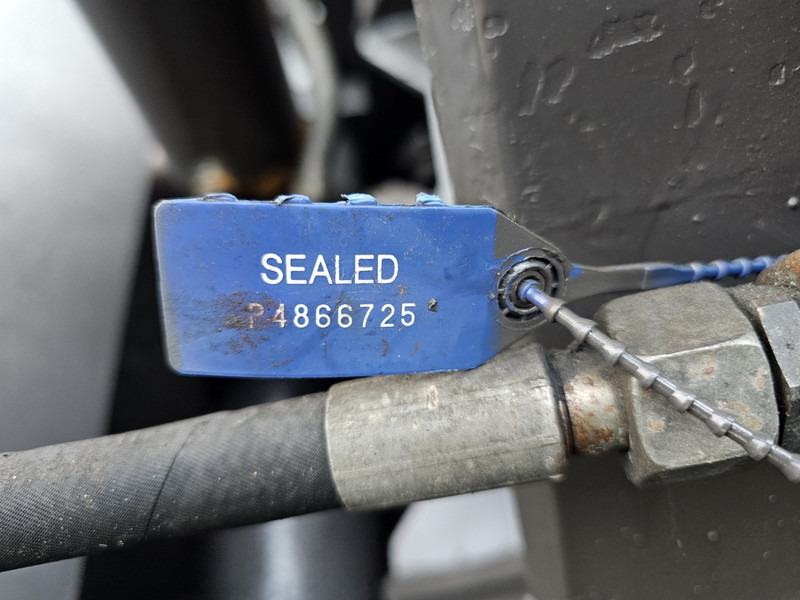 مغراف الغراف الصدفي - آلات الإنشاء overslag grijper groeneveld clamshell bucket sennebogen liebherr lh fuchs: صورة 6