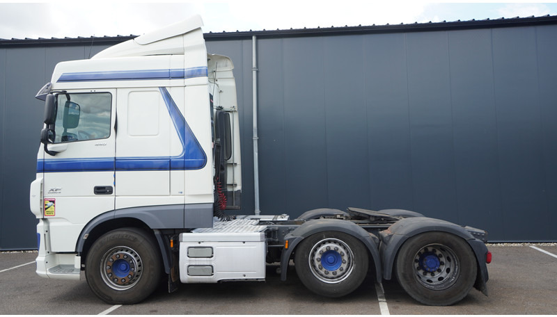 DAF XF 440 6X2 SPACECAB 718.000KM - مقطورة السحب: صورة 1 DAF XF 440 6X2 SPACECAB 718.000KM - مقطورة السحب: صورة 1