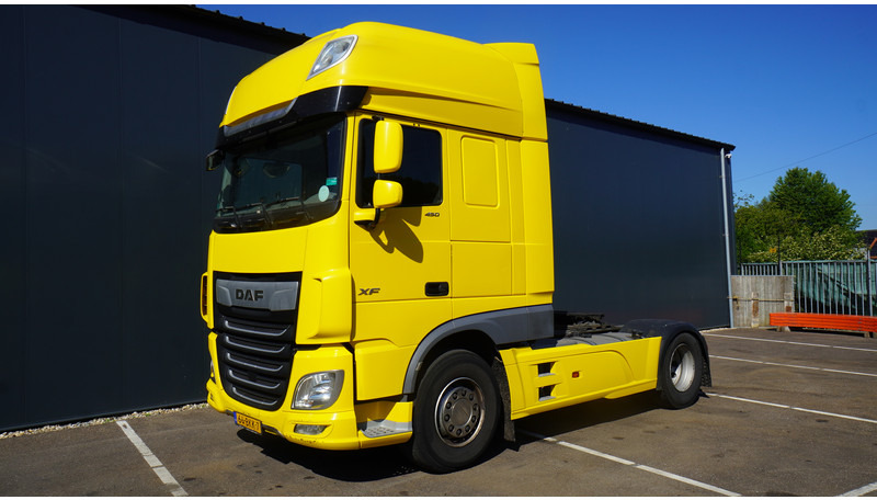 DAF XF 450 SSC EURO 6 850.000KM - مقطورة السحب: صورة 3 DAF XF 450 SSC EURO 6 850.000KM - مقطورة السحب: صورة 3