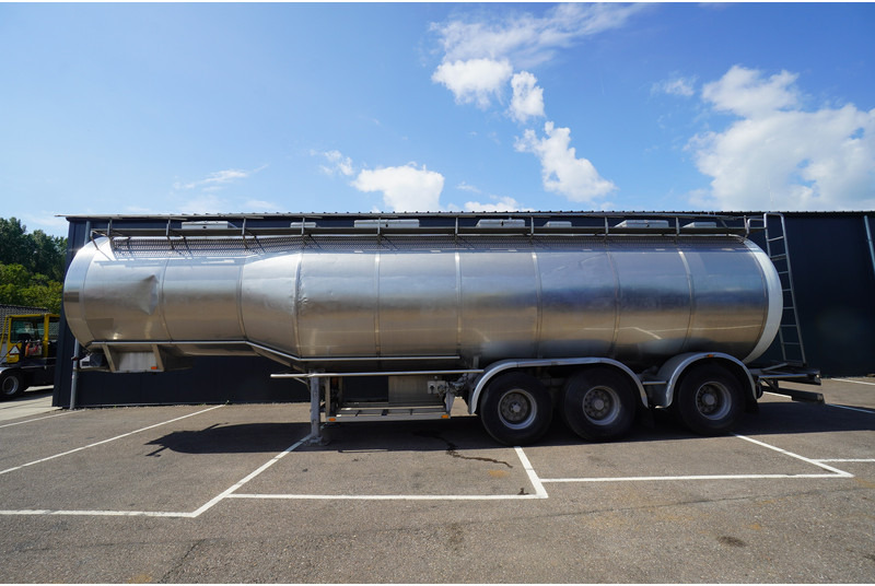 Dijkstra 3 AXLE FOOD TRAILER 26.500 LTR - نصف مقطورة صهريج: صورة 1 Dijkstra 3 AXLE FOOD TRAILER 26.500 LTR - نصف مقطورة صهريج: صورة 1