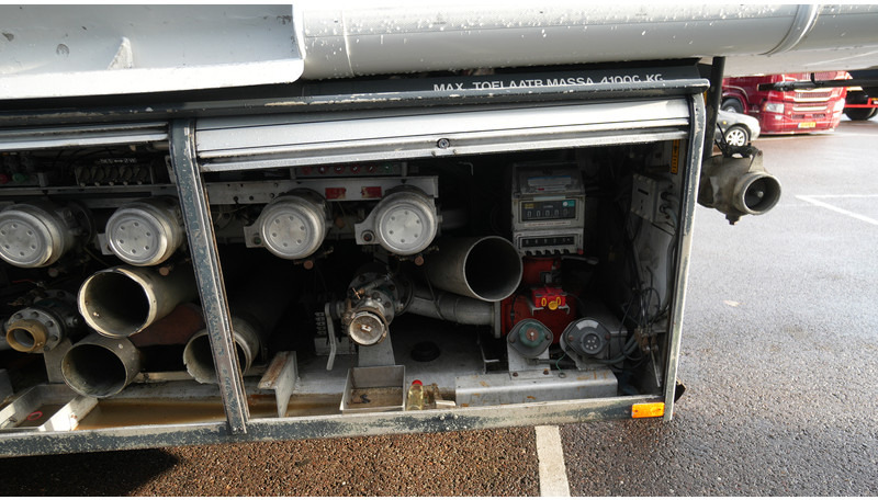 LAG 3 AXLE ADR FUEL TANK TRAILER 45.000ltr - نصف مقطورة صهريج: صورة 5 LAG 3 AXLE ADR FUEL TANK TRAILER 45.000ltr - نصف مقطورة صهريج: صورة 5