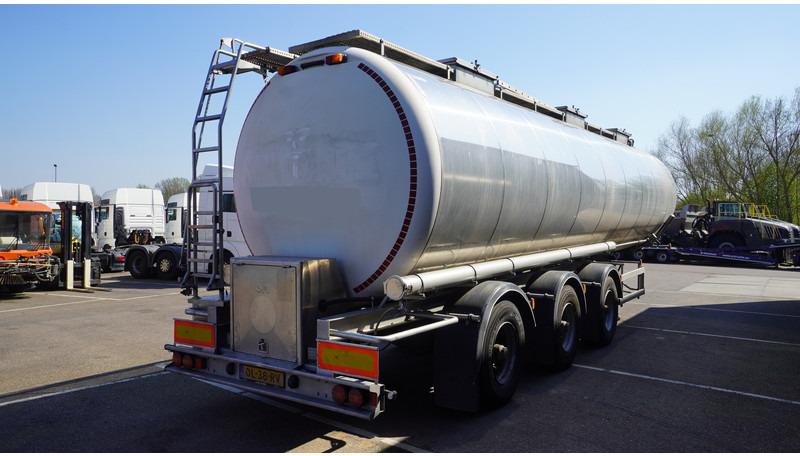 Magyar 3 AXLE FOOD TANK TRAILER 41.410LTR - نصف مقطورة صهريج: صورة 5 Magyar 3 AXLE FOOD TANK TRAILER 41.410LTR - نصف مقطورة صهريج: صورة 5