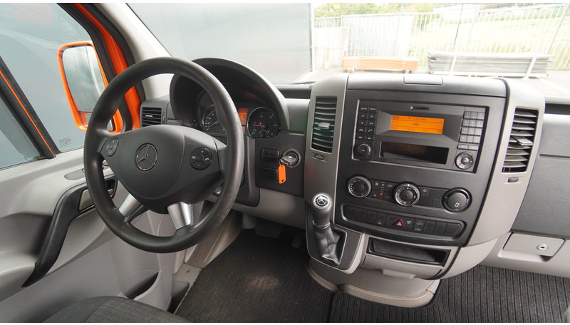 Mercedes-Benz 309 SPRINTER CLOSED BOX - شاحنة بصندوق مغلق: صورة 5 Mercedes-Benz 309 SPRINTER CLOSED BOX - شاحنة بصندوق مغلق: صورة 5