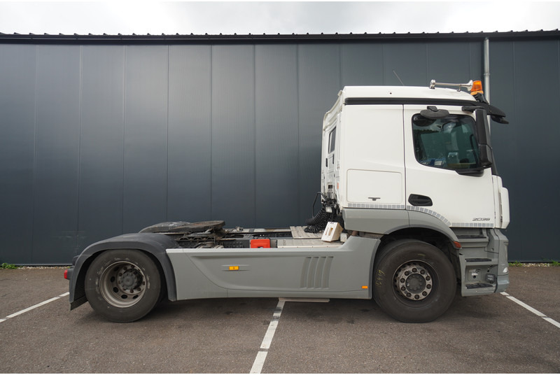 Mercedes-Benz ACTROS 2036 ADR 663.000KM - مقطورة السحب: صورة 2 Mercedes-Benz ACTROS 2036 ADR 663.000KM - مقطورة السحب: صورة 2