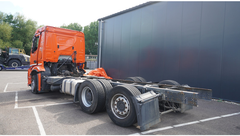 Mercedes-Benz ANTOS 2843 6x2 DAMAGED VEHICLE - شاحنة بهيكل معدني للمقصورة: صورة 5 Mercedes-Benz ANTOS 2843 6x2 DAMAGED VEHICLE - شاحنة بهيكل معدني للمقصورة: صورة 5