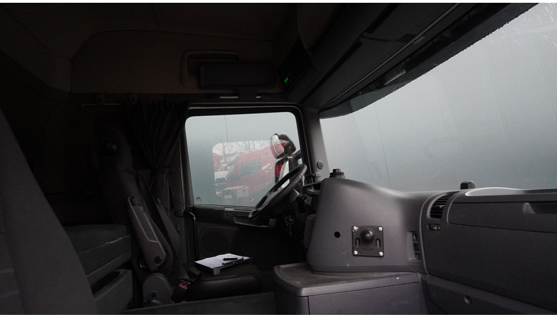 Scania G 410 ADR 684.100KM - مقطورة السحب: صورة 5 Scania G 410 ADR 684.100KM - مقطورة السحب: صورة 5