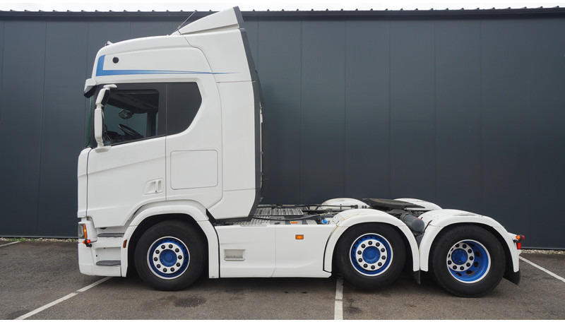 Scania R450 NGS 6X2 TOPLINE RETARDER PTO - مقطورة السحب: صورة 1 Scania R450 NGS 6X2 TOPLINE RETARDER PTO - مقطورة السحب: صورة 1