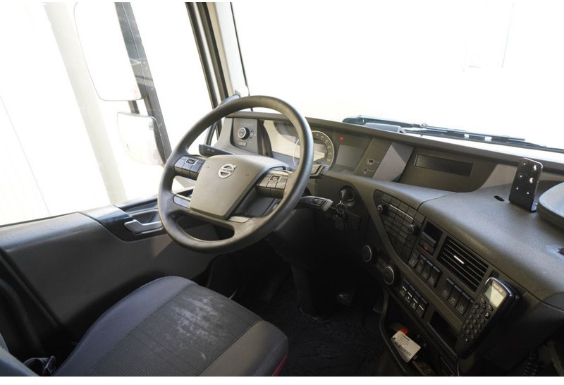 Volvo FH 420 6X2 ADR EURO 6 - رأس تريلا: صورة 5 Volvo FH 420 6X2 ADR EURO 6 - رأس تريلا: صورة 5