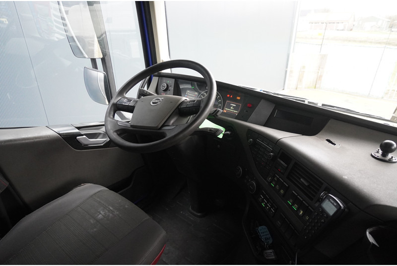 Volvo FH 420 ADR EURO 6 733.000km - رأس تريلا: صورة 5 Volvo FH 420 ADR EURO 6 733.000km - رأس تريلا: صورة 5