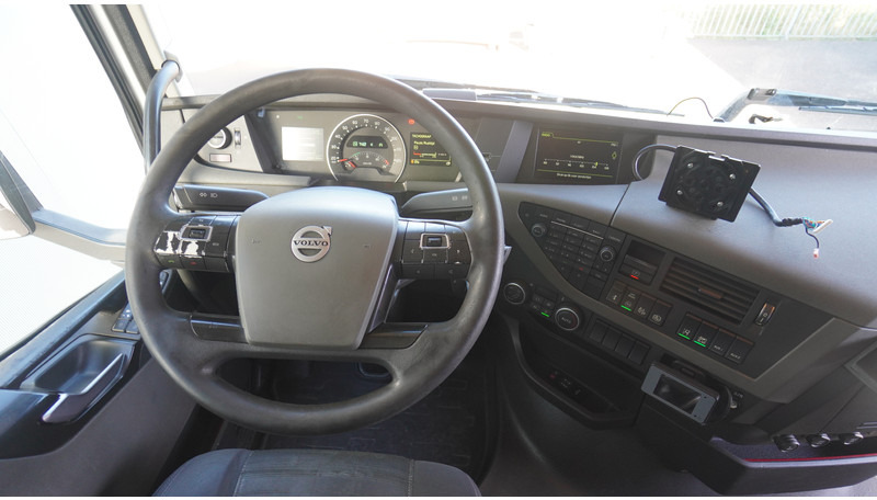 رأس تريلا Volvo FH 420 EURO 6 GLOBETROTTER WITH TRS: صورة 6