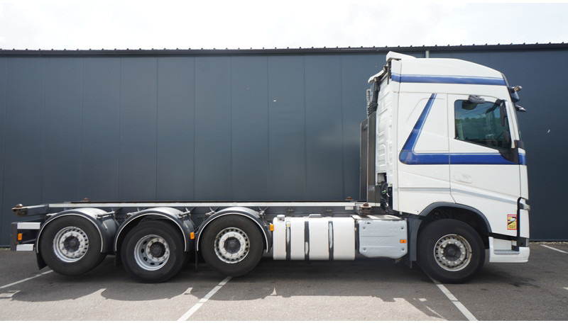 Volvo FH 460 8X2 20 FT CONTAINER TRANSPORT TRUCK - ناقلة حاويات/ شاحنة حاويات: صورة 2 Volvo FH 460 8X2 20 FT CONTAINER TRANSPORT TRUCK - ناقلة حاويات/ شاحنة حاويات: صورة 2