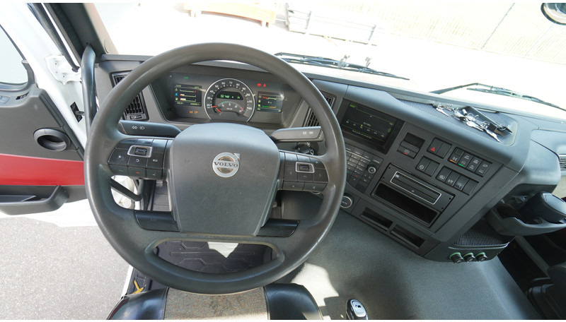 Volvo FMX 460 8X4 OPEN BOX WITH HIAB X-HIPRO 232 E-3 CRANE - شاحنة كرين: صورة 5 Volvo FMX 460 8X4 OPEN BOX WITH HIAB X-HIPRO 232 E-3 CRANE - شاحنة كرين: صورة 5