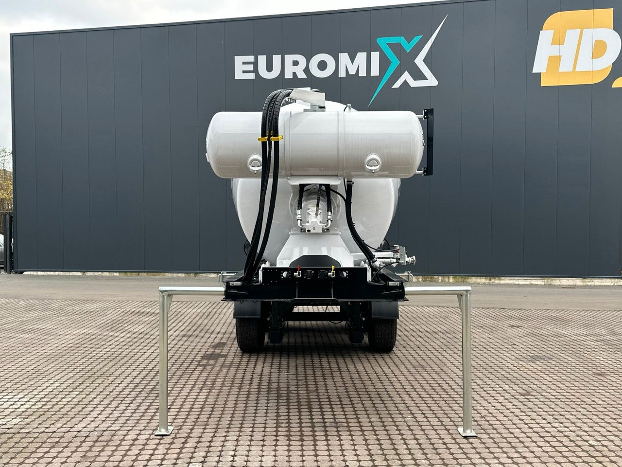 EUROMIX MTP - 10m³ Betonmischer-Auflieger - شاحنة خلاطة خرسانة: صورة 3 EUROMIX MTP - 10m³ Betonmischer-Auflieger - شاحنة خلاطة خرسانة: صورة 3
