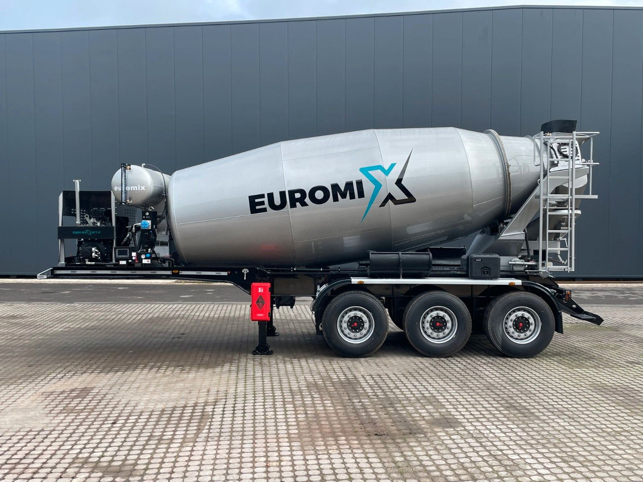 EUROMIX MTP - 12m³ Betonmischer-Auflieger - شاحنة خلاطة خرسانة: صورة 4 EUROMIX MTP - 12m³ Betonmischer-Auflieger - شاحنة خلاطة خرسانة: صورة 4