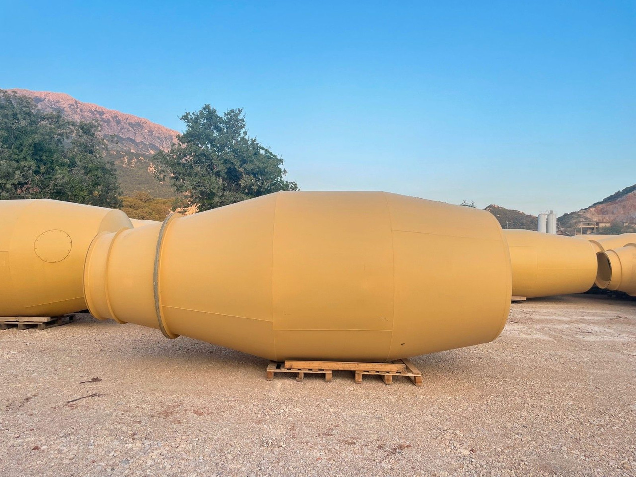 EUROMIX MTP - Trommeln von 4m³ bis 15m³ - شاحنة خلاطة خرسانة: صورة 1 EUROMIX MTP - Trommeln von 4m³ bis 15m³ - شاحنة خلاطة خرسانة: صورة 1