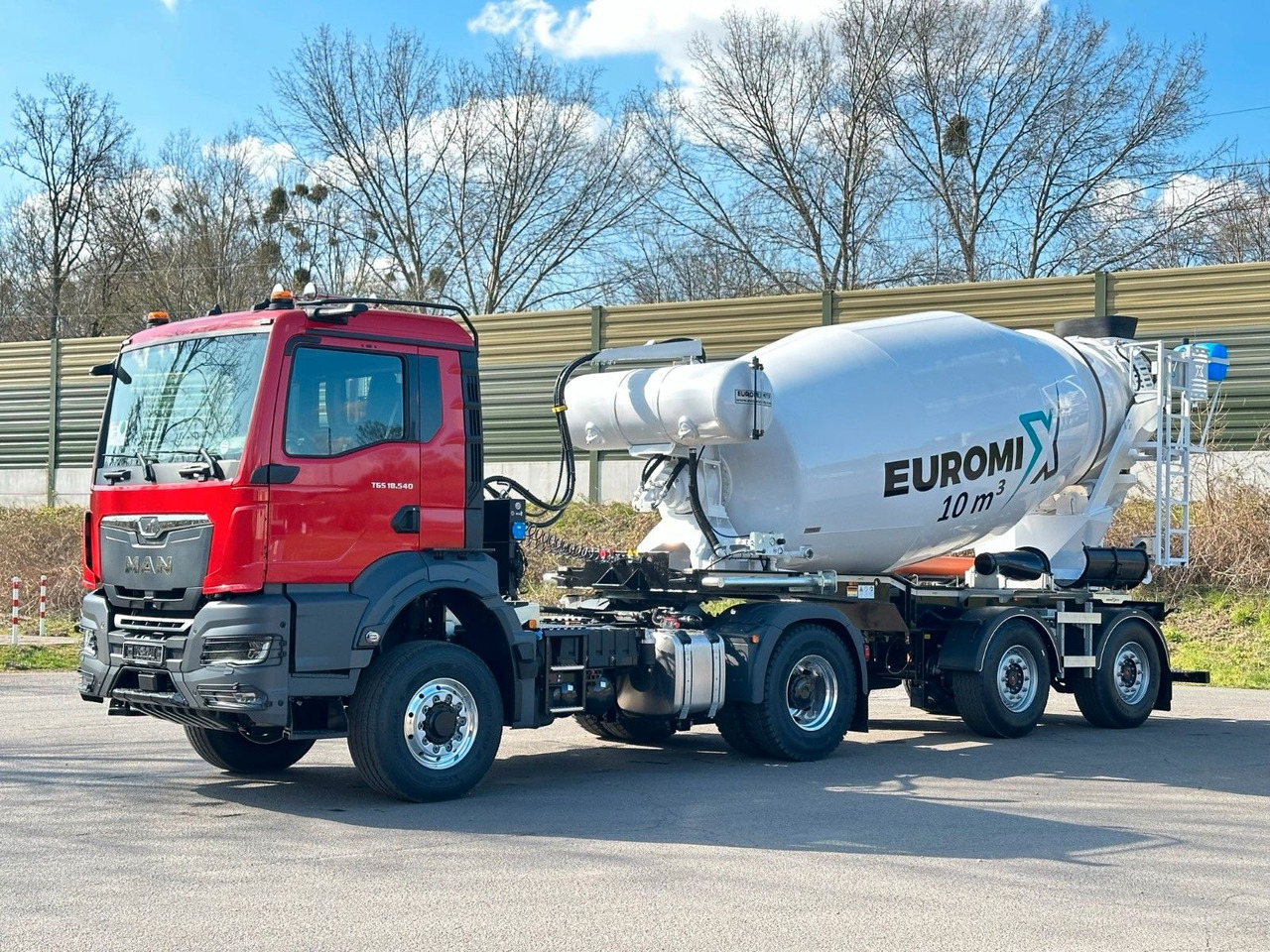 MAN TGS 18.520 4x2H BL SA HydroDrive EuromixMTP - شاحنة خلاطة خرسانة: صورة 1 MAN TGS 18.520 4x2H BL SA HydroDrive EuromixMTP - شاحنة خلاطة خرسانة: صورة 1