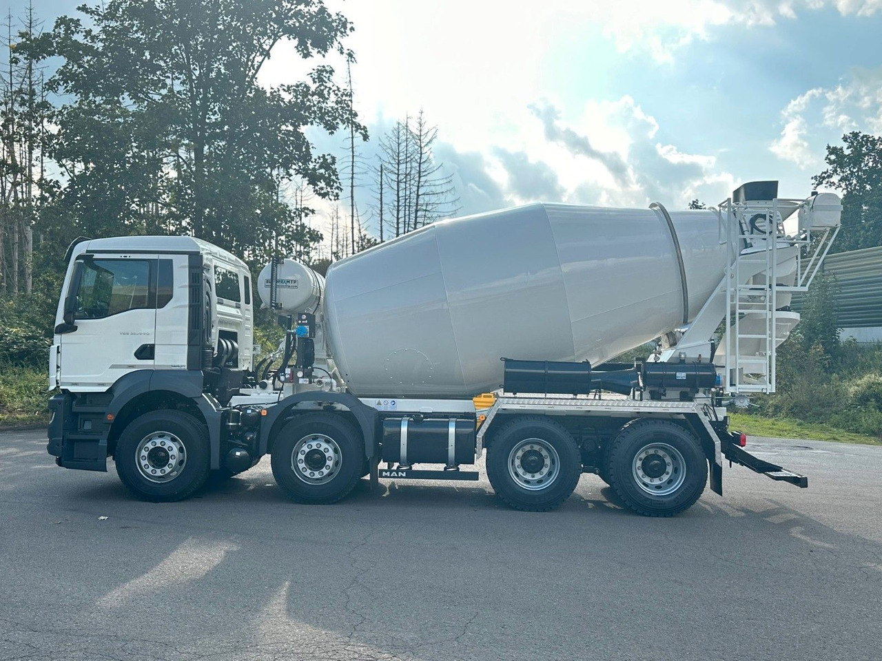MAN TGS 32.440 8x4 / Euromix MTP EM 9 L - شاحنة خلاطة خرسانة: صورة 4 MAN TGS 32.440 8x4 / Euromix MTP EM 9 L - شاحنة خلاطة خرسانة: صورة 4