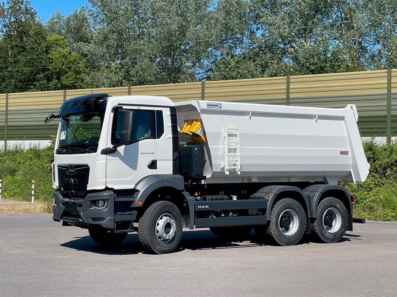 MAN TGS 33.440 6x4/Euro6e EuromixMTP Mulden-Kipper - شاحنة قلاب: صورة 2 MAN TGS 33.440 6x4/Euro6e EuromixMTP Mulden-Kipper - شاحنة قلاب: صورة 2