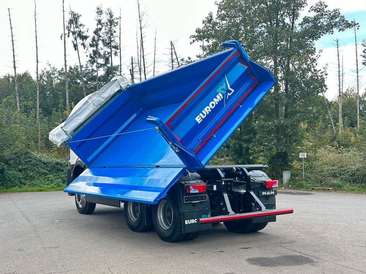 MAN TGS 33.440 6x6 /Euro6 3-Seiten-Kipper EuromixMTP - شاحنة قلاب: صورة 5 MAN TGS 33.440 6x6 /Euro6 3-Seiten-Kipper EuromixMTP - شاحنة قلاب: صورة 5