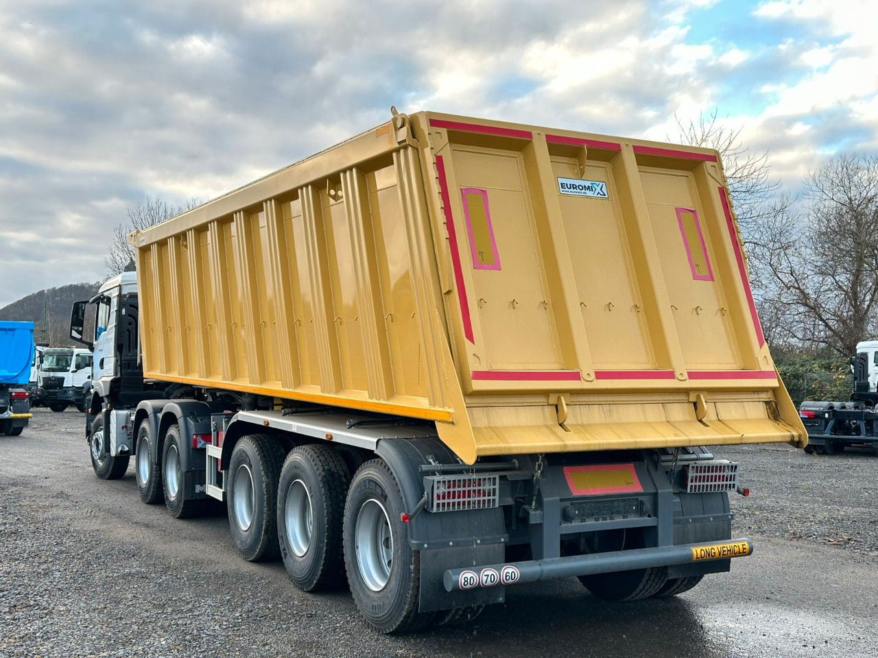 MAN TGS 33.440 BBS 6X4 EUROMIX MTP Kipper-Auflieger - مقطورة السحب: صورة 2 MAN TGS 33.440 BBS 6X4 EUROMIX MTP Kipper-Auflieger - مقطورة السحب: صورة 2