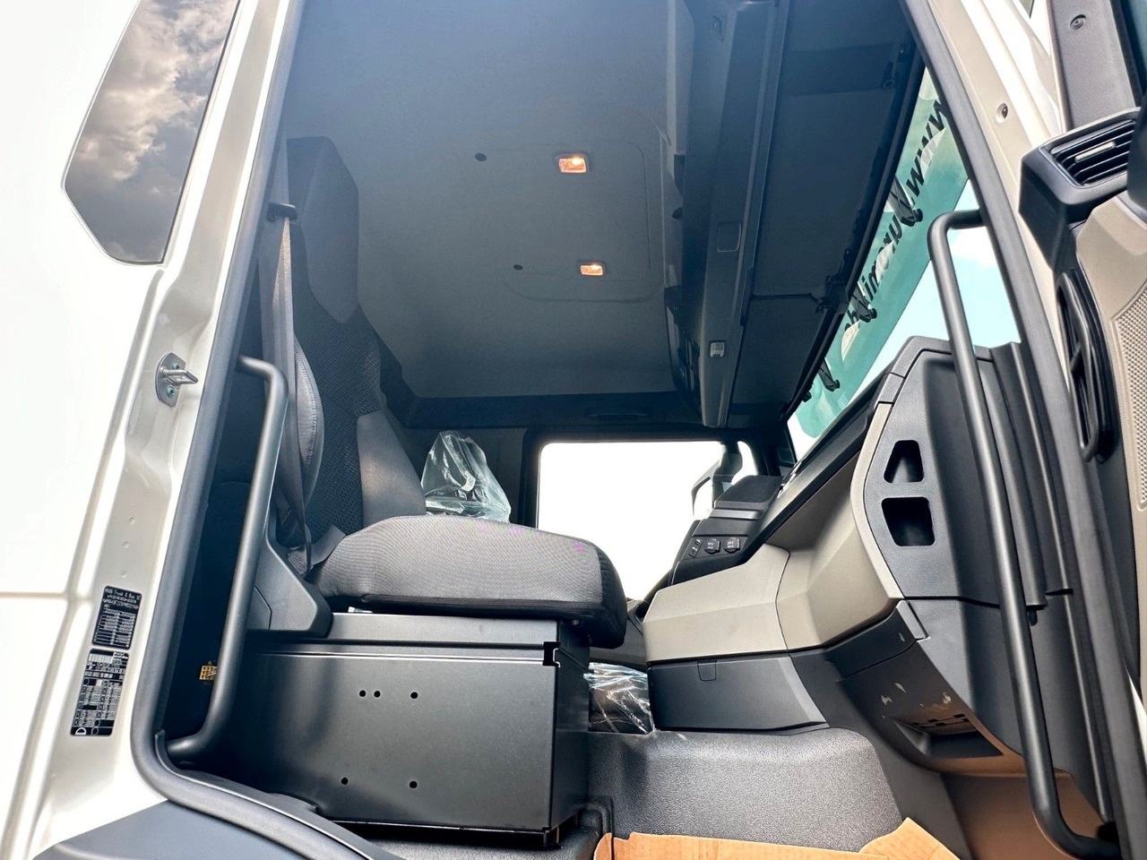 MAN TGS 35.470 BB Fahrmischer Betonpumpe 28m SWAN MAN TGS 35.470 BB Fahrmischer Betonpumpe 28m SWAN - شاحنة خلاطة خرسانة: صورة 3 MAN TGS 35.470 BB Fahrmischer Betonpumpe 28m SWAN MAN TGS 35.470 BB Fahrmischer Betonpumpe 28m SWAN - شاحنة خلاطة خرسانة: صورة 3
