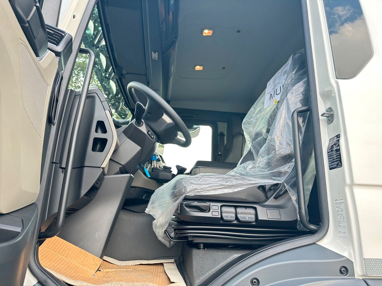 MAN TGS 35.470 BB Fahrmischer Betonpumpe 28m SWAN MAN TGS 35.470 BB Fahrmischer Betonpumpe 28m SWAN - شاحنة خلاطة خرسانة: صورة 2 MAN TGS 35.470 BB Fahrmischer Betonpumpe 28m SWAN MAN TGS 35.470 BB Fahrmischer Betonpumpe 28m SWAN - شاحنة خلاطة خرسانة: صورة 2