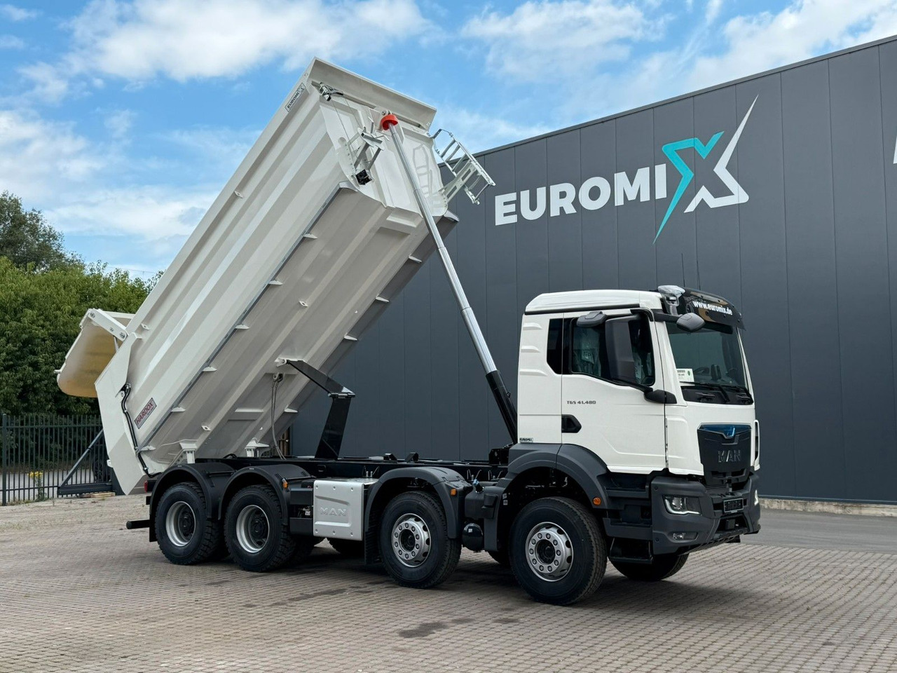 MAN TGS 41.480 BB 8X4 Euromix Mulden Kipper HARDOX - شاحنة قلاب: صورة 1 MAN TGS 41.480 BB 8X4 Euromix Mulden Kipper HARDOX - شاحنة قلاب: صورة 1