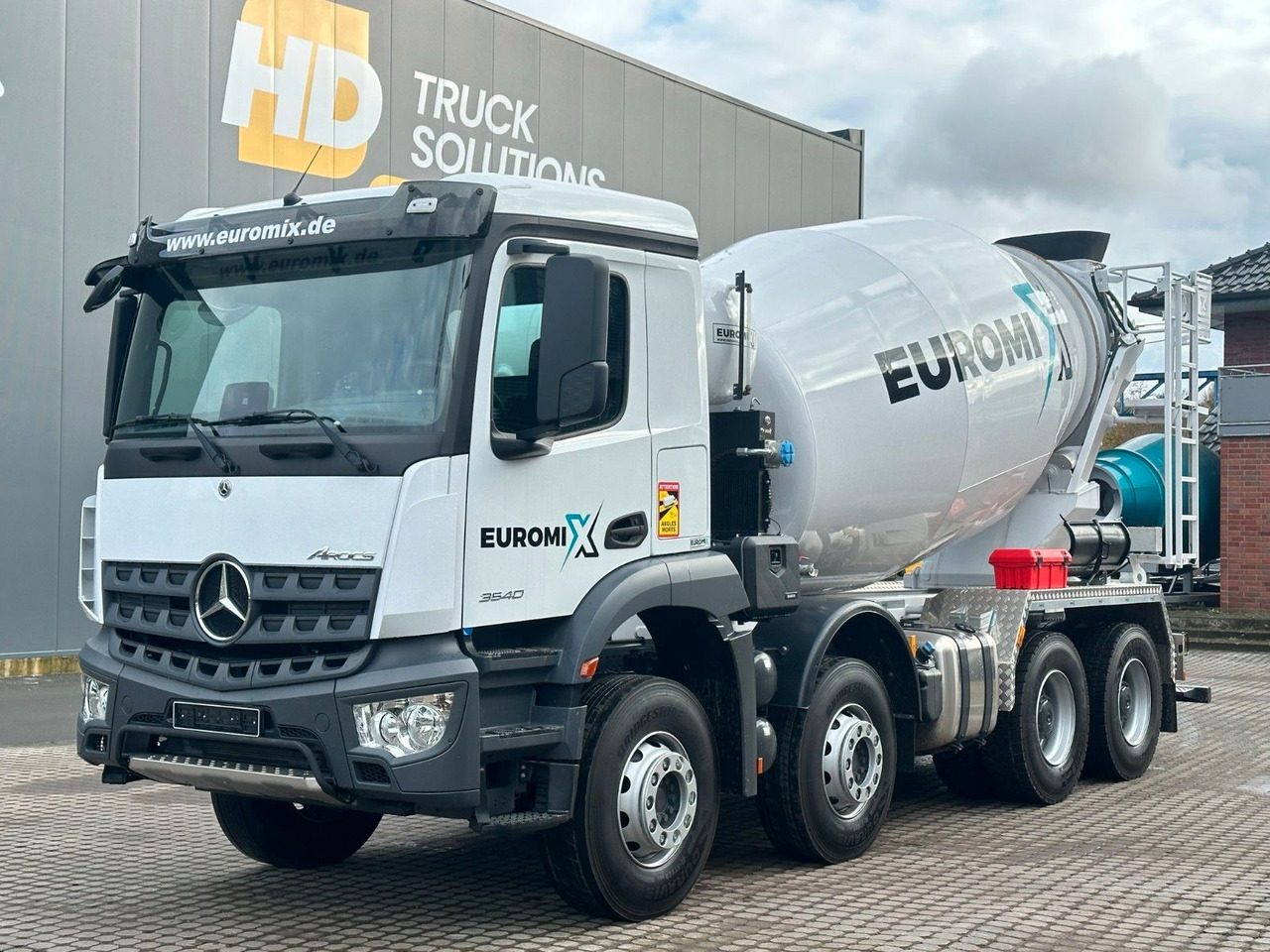 Mercedes-Benz Arocs 5 3540 8x4 EURO 6e EuromixMTP EM 9 L - شاحنة خلاطة خرسانة: صورة 2 Mercedes-Benz Arocs 5 3540 8x4 EURO 6e EuromixMTP EM 9 L - شاحنة خلاطة خرسانة: صورة 2