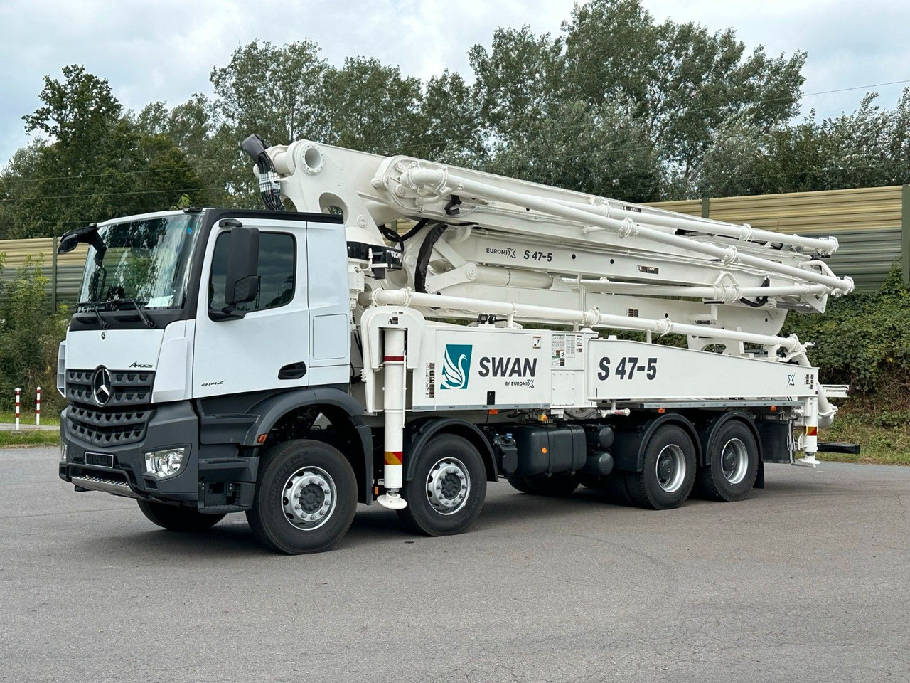 Mercedes-Benz Arocs 5 4142 8x4 SWAN TSP 47-5 160RZ ( 47m ) - مضخة خرسانة: صورة 1 Mercedes-Benz Arocs 5 4142 8x4 SWAN TSP 47-5 160RZ ( 47m ) - مضخة خرسانة: صورة 1