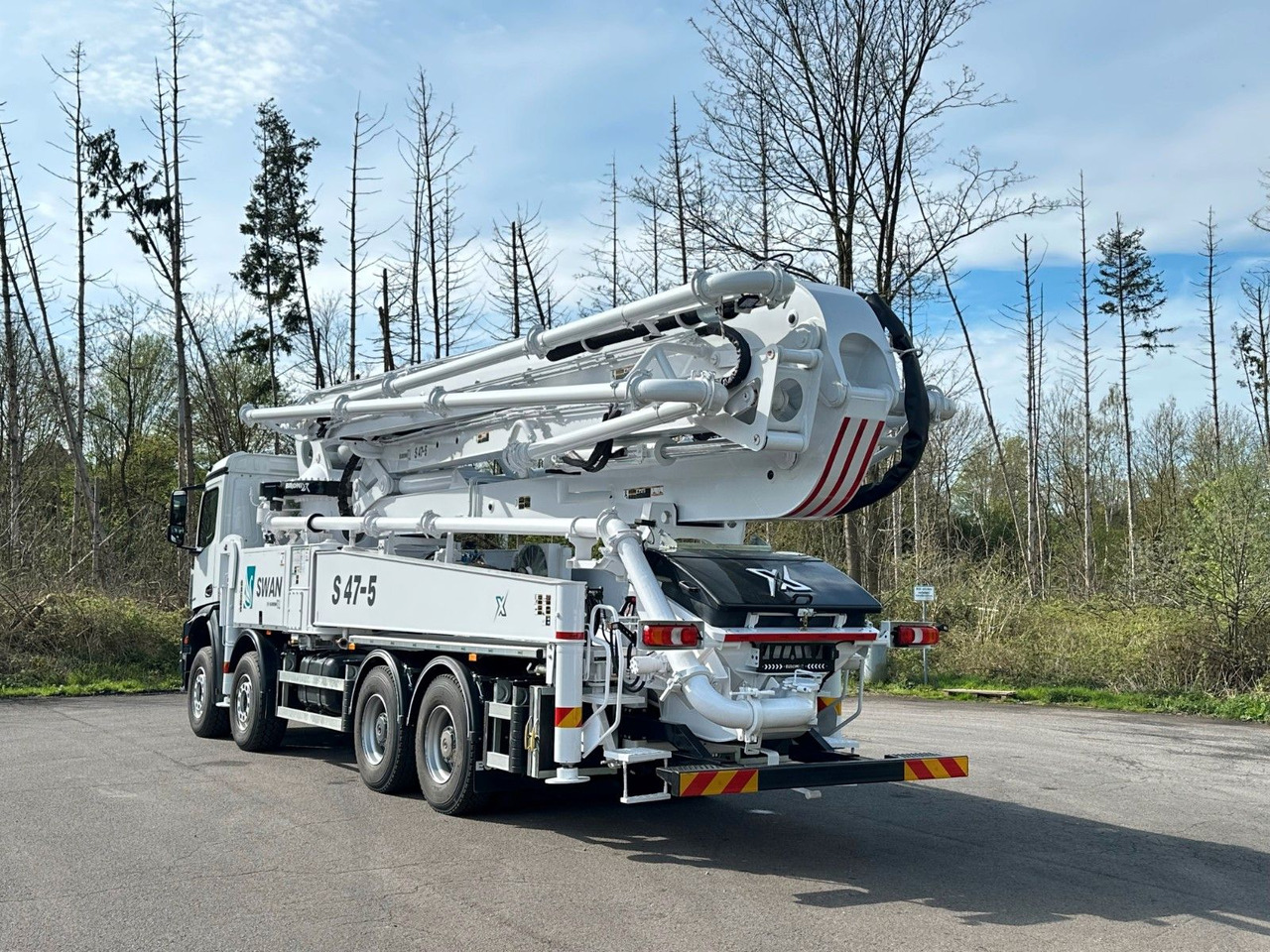 Mercedes-Benz Arocs 5 4542 8x4 SWAN TSP 47-5 160RZ ( 47m ) - شاحنة خلاطة خرسانة: صورة 4 Mercedes-Benz Arocs 5 4542 8x4 SWAN TSP 47-5 160RZ ( 47m ) - شاحنة خلاطة خرسانة: صورة 4