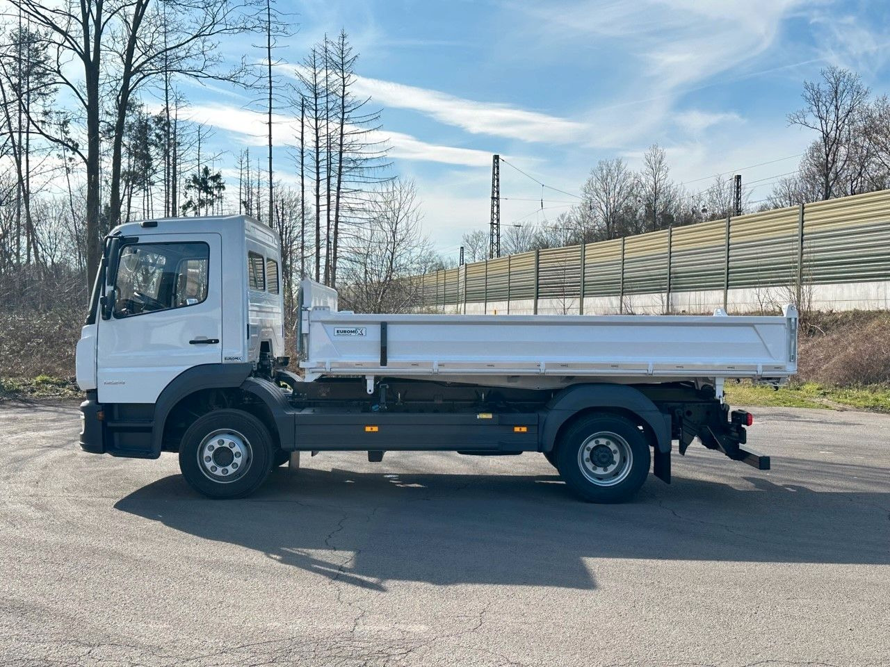 Mercedes-Benz Atego 1224 K EuromixMTP 3-Seiten-Kipper - شاحنة قلاب: صورة 3 Mercedes-Benz Atego 1224 K EuromixMTP 3-Seiten-Kipper - شاحنة قلاب: صورة 3